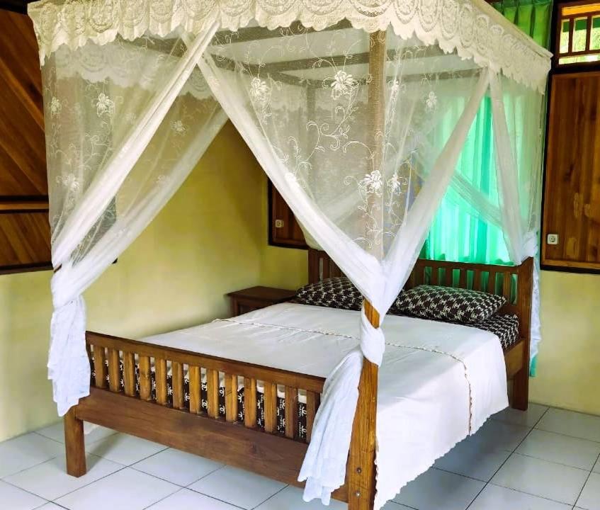 Bunaken Sea Garden Resort Exteriér fotografie